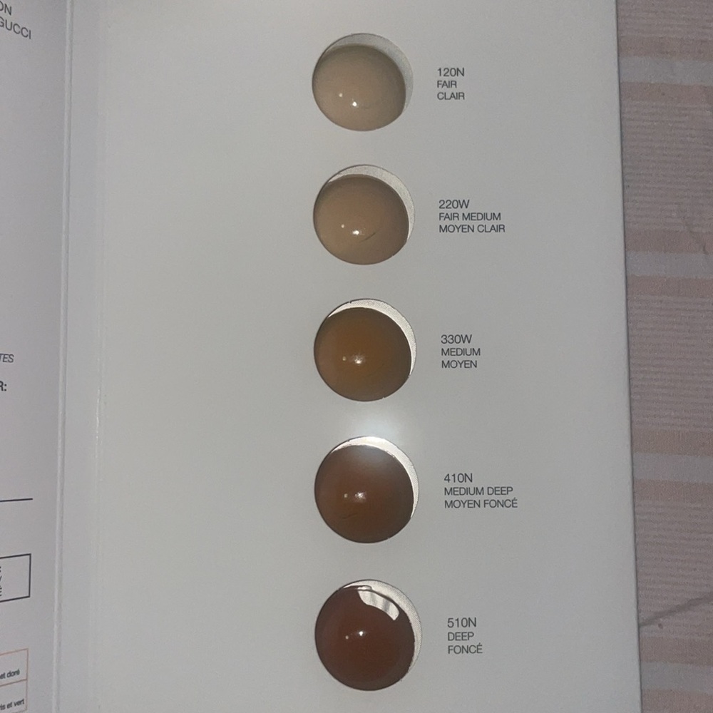 Gucci Éternité de Beauté 24-Hour Full Coverage Luminous Matte Finish Foundation - Picture 3 of 6